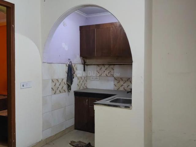 2 BHK Independent Builder Floor in New Ashok Nagar for resale New Delhi. The reference number is 20305553