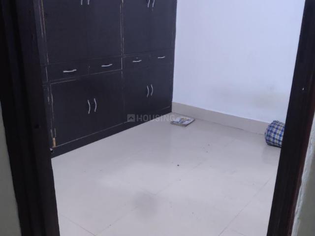 2 BHK Independent Builder Floor in New Ashok Nagar for resale New Delhi. The reference number is 20402865