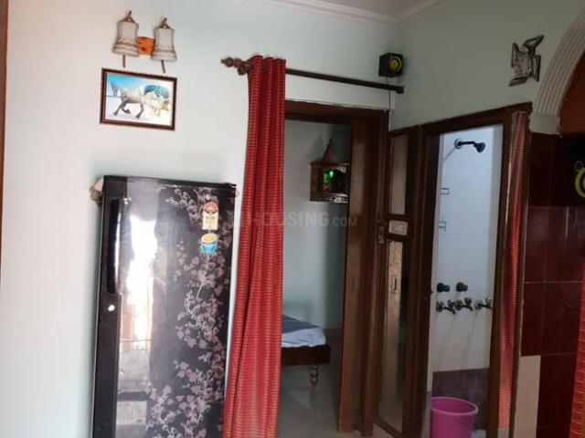 2 BHK Independent Builder Floor in New Ashok Nagar for resale New Delhi. The reference number is 21169609