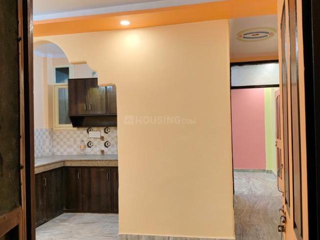 2 BHK Independent Builder Floor in New Ashok Nagar for resale New Delhi. The reference number is 21138618