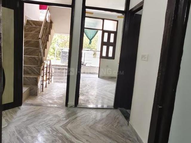 2 BHK Independent Builder Floor in New Ashok Nagar for resale New Delhi. The reference number is 21225460