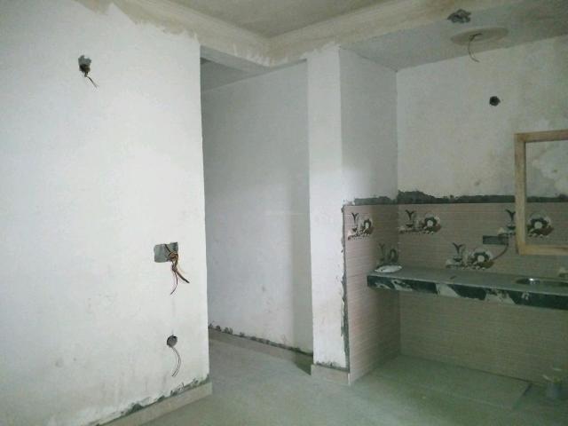 2 BHK Independent Builder Floor in New Ashok Nagar for resale New Delhi. The reference number is 21348306