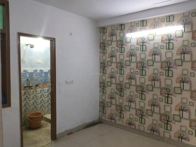 2 BHK Independent Builder Floor in New Ashok Nagar for resale New Delhi. The reference number is 21348676