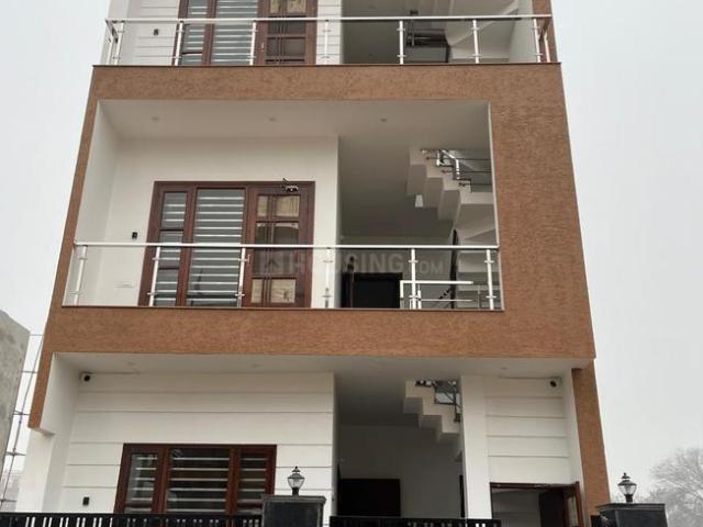 2 BHK Independent Builder Floor in New Chandigarh for rent Chandigarh. The reference number is 18901550