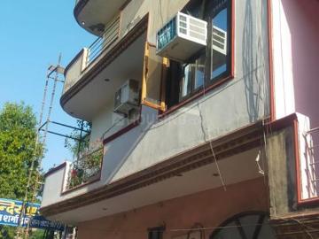2 BHK Independent Builder Floor in New Industrial Township for rent Faridabad. The reference number is 11695172