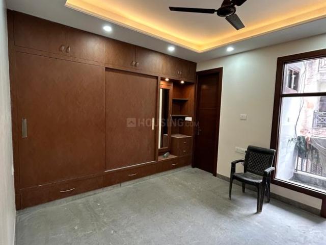2 BHK Independent Builder Floor in New Rajinder Nagar for rent New Delhi. The reference number is 19332343