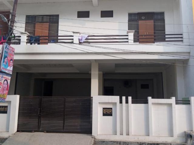 2 BHK Independent Builder Floor in Azad Nagar for rent Gorakhpur. The reference number is 10781626