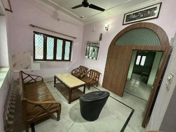 2 BHK Independent Builder Floor in Aamwala for rent Dehradun. The reference number is 20549342