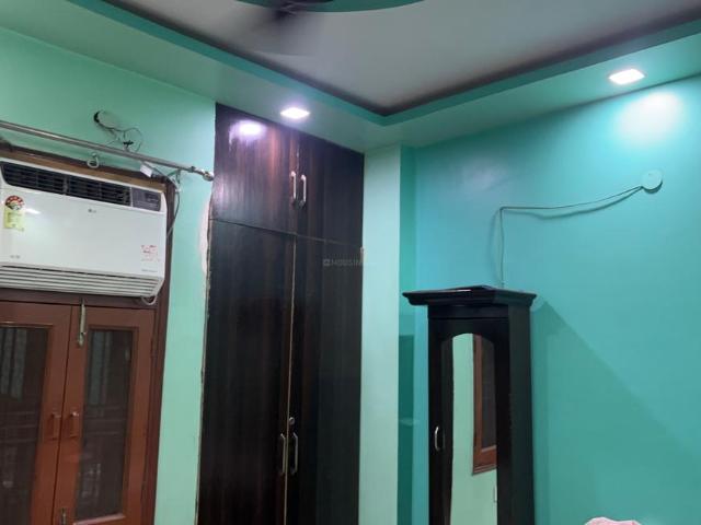 2 BHK Independent Builder Floor in Adarsh Nagar for resale New Delhi. The reference number is 21118042