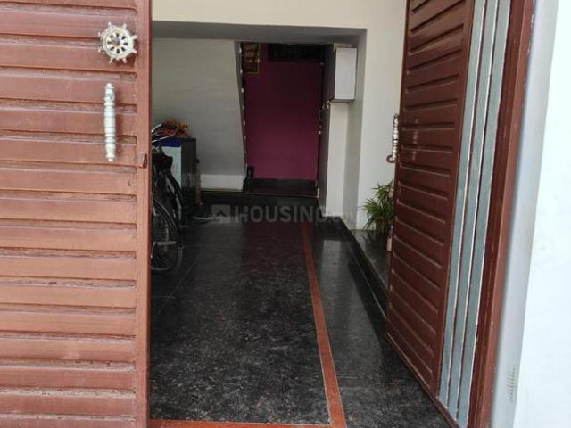 2 BHK Independent Builder Floor in Aliganj for rent Lucknow. The reference number is 20929497