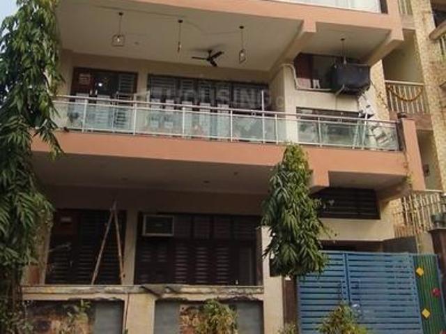 2 BHK Independent Builder Floor in Ansal Golf Links 1 for rent Greater Noida. The reference number is 14557204