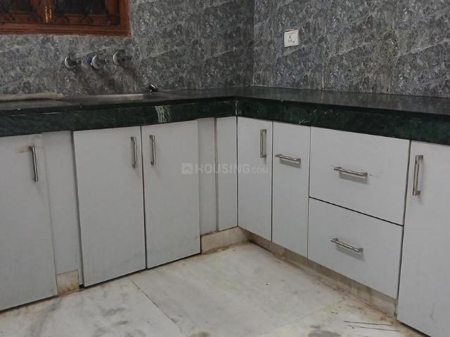 2 BHK Independent Builder Floor in Ansari Nagar West for rent New Delhi. The reference number is 18952160