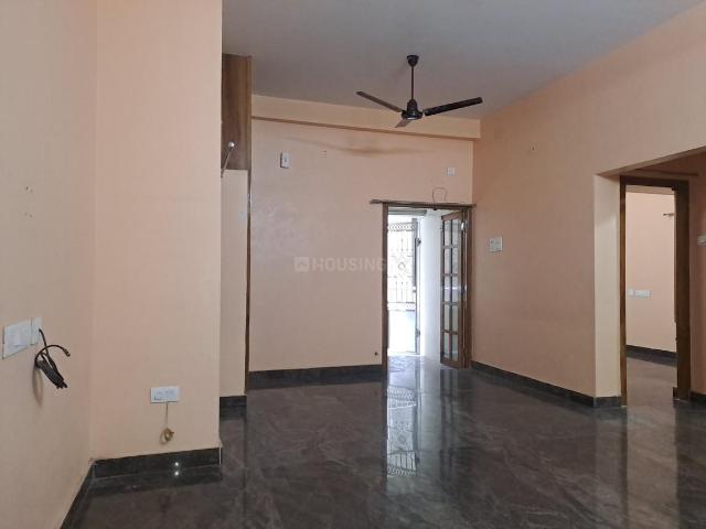 2 BHK Independent Builder Floor in Arumbakkam for rent Chennai. The reference number is 19722801