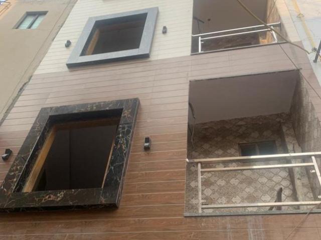 2 BHK Independent Builder Floor in Ashok Nagar for resale New Delhi. The reference number is 7927125