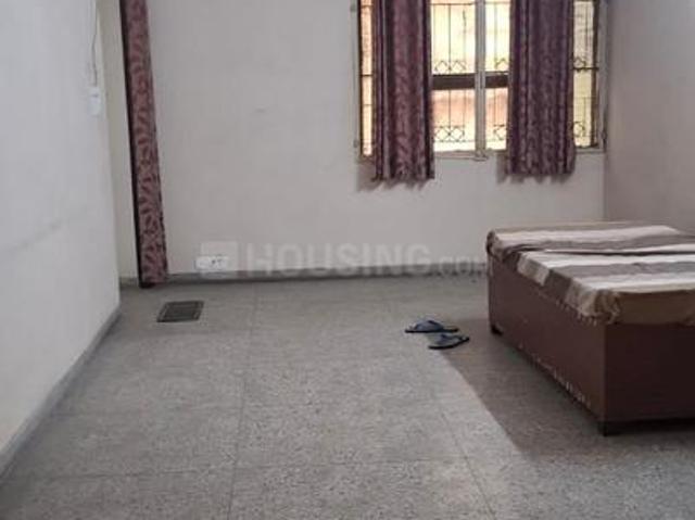 2 BHK Independent Builder Floor in Ashok Vihar for rent New Delhi. The reference number is 18123231