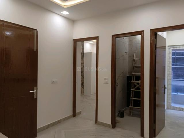 2 BHK Independent Builder Floor in Ashok Vihar for rent New Delhi. The reference number is 19137282