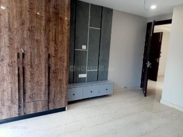2 BHK Independent Builder Floor in Ashok Vihar for rent New Delhi. The reference number is 19572256