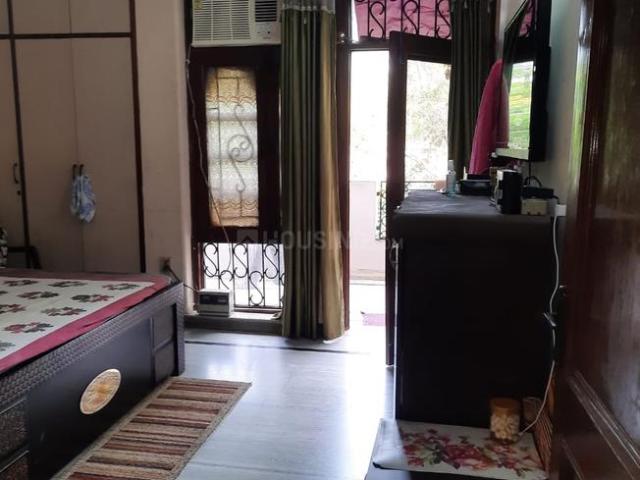 2 BHK Independent Builder Floor in Ashok Vihar for rent New Delhi. The reference number is 21046828
