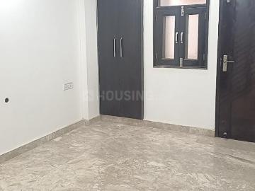 2 BHK Independent Builder Floor in Ashok Vihar for resale New Delhi. The reference number is 14838925