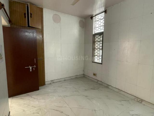 2 BHK Independent Builder Floor in Ashok Vihar for resale New Delhi. The reference number is 20407072