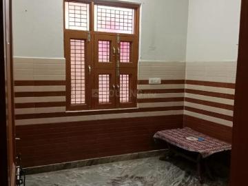 2 BHK Independent Builder Floor in Burari for rent New Delhi. The reference number is 20140875
