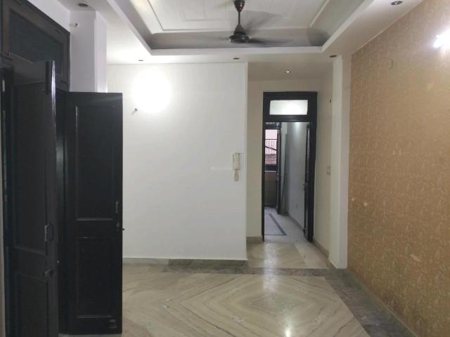 2 BHK Independent Builder Floor in Bali Nagar for resale New Delhi. The reference number is 21038367