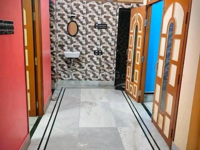 2 BHK Independent Builder Floor in Bardhaman University for rent Bardhaman. The reference number is 18983923