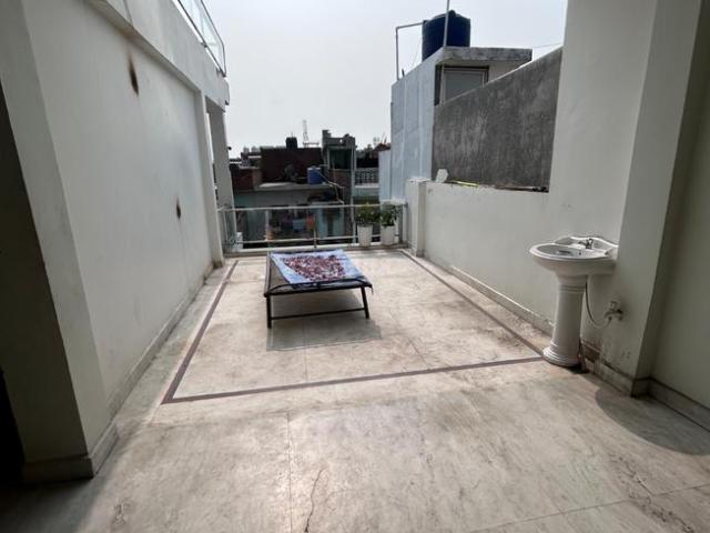 2 BHK Independent Builder Floor in Barra for rent Kanpur. The reference number is 18707304