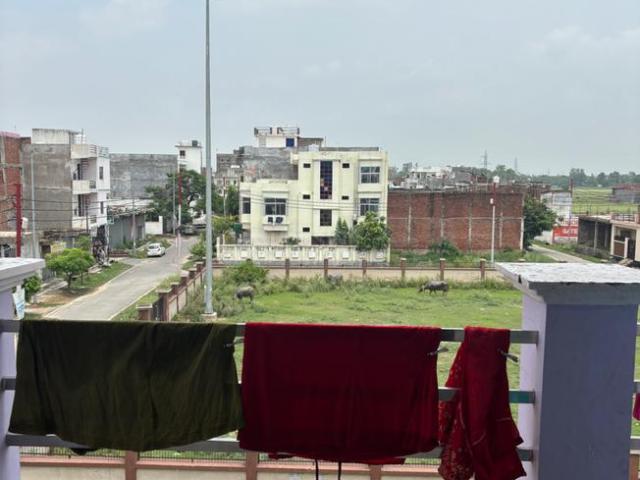 2 BHK Independent Builder Floor in Barwar Khurd for rent Gorakhpur. The reference number is 20681939