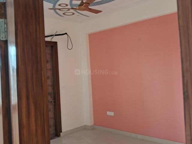 2 BHK Independent Builder Floor in Beta II for rent Greater Noida. The reference number is 20730786
