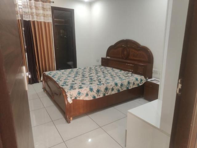 2 BHK Independent Builder Floor in Bhabat for rent Zirakpur. The reference number is 21248687