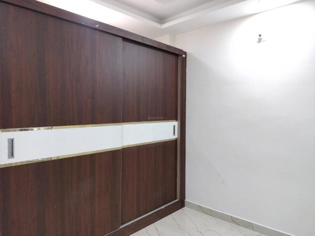 2 BHK Independent Builder Floor in Raju Parak Extension for resale New Delhi. The reference number is 15141819