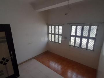 2 BHK Independent Builder Floor in Bhullanpur for rent Varanasi. The reference number is 20556673