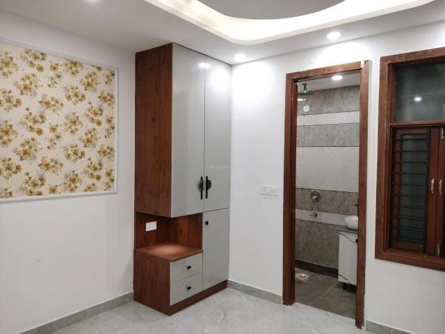 2 BHK Independent Builder Floor in Chandra Park for resale New Delhi. The reference number is 19950690