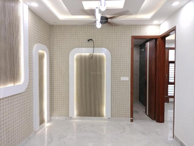 2 BHK Independent Builder Floor in Chandra Park for resale New Delhi. The reference number is 19951372