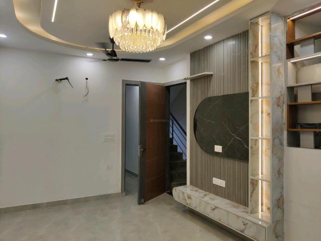 2 BHK Independent Builder Floor in Lal Kuan for resale Ghaziabad. The reference number is 21115390