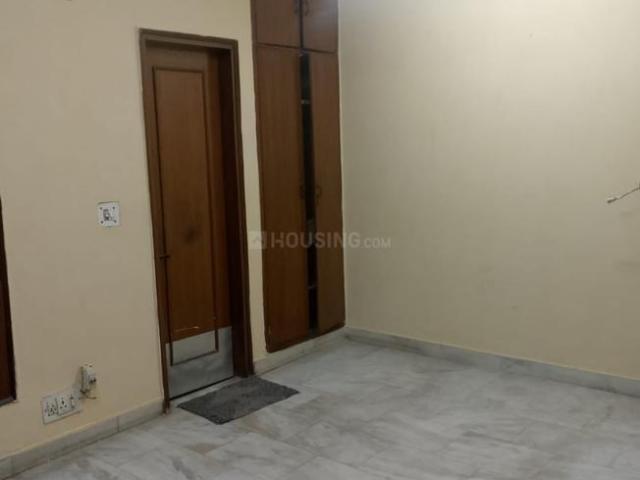 2 BHK Independent Builder Floor in Chittaranjan Park for rent New Delhi. The reference number is 20690495