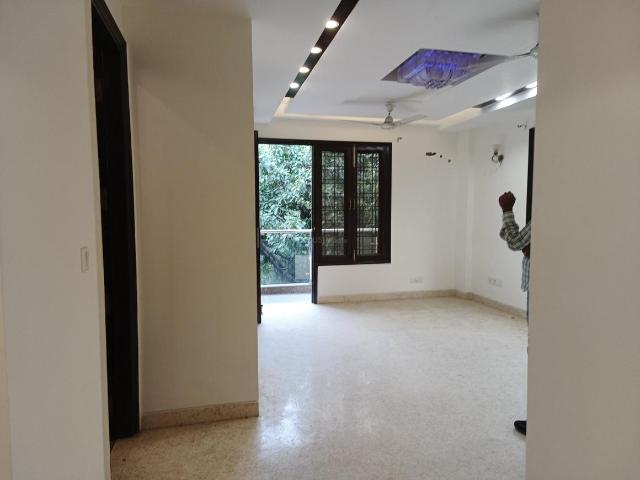 2 BHK Independent Builder Floor in Chittaranjan Park for rent New Delhi. The reference number is 21043779
