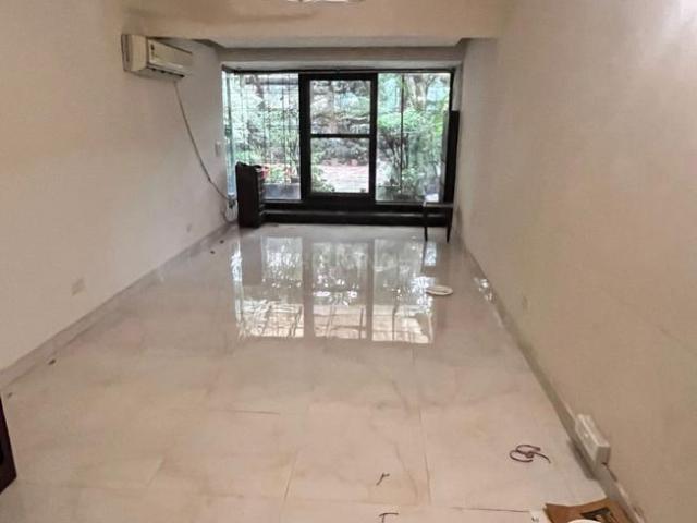2 BHK Independent Builder Floor in Chittaranjan Park for resale New Delhi. The reference number is 11325584