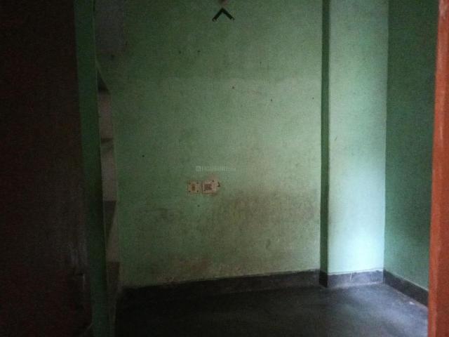 2 BHK Independent Builder Floor in Chittupur for rent Varanasi. The reference number is 20886939