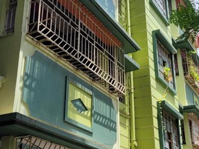 2 BHK Independent Builder Floor in Dum Dum Park for resale Kolkata. The reference number is 9706679