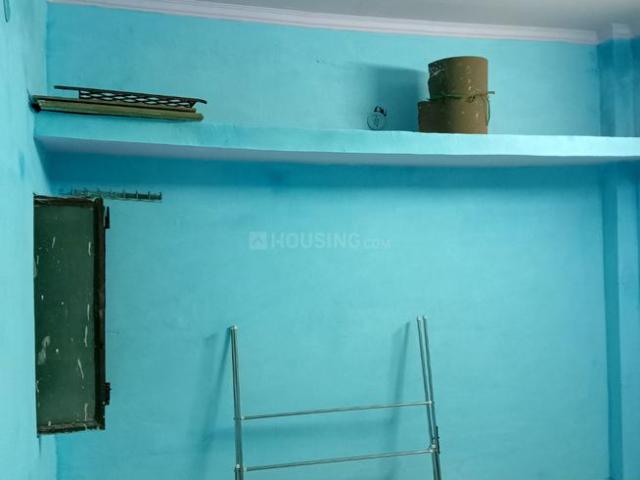 2 BHK Independent Builder Floor in Dwarka Mor for rent New Delhi. The reference number is 15416986