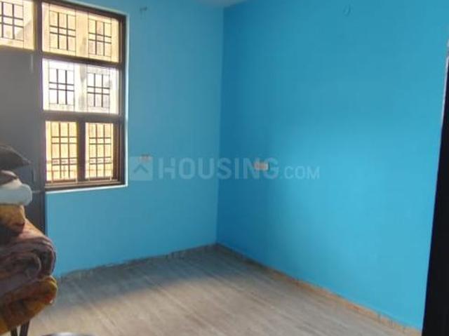 2 BHK Independent Builder Floor in Dwarka Mor for rent New Delhi. The reference number is 19182871