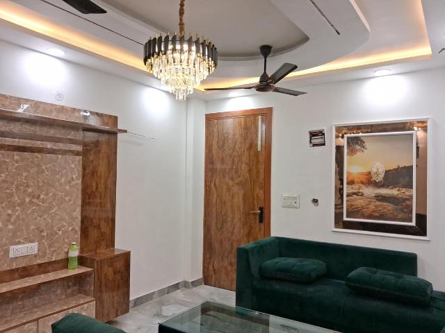 2 BHK Independent Builder Floor in Dwarka Mor for rent New Delhi. The reference number is 19277682