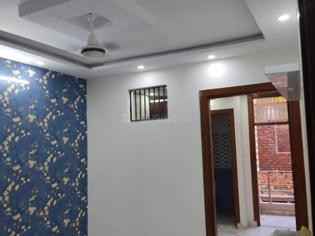 2 BHK Independent Builder Floor in Dwarka Mor for rent New Delhi. The reference number is 19690365