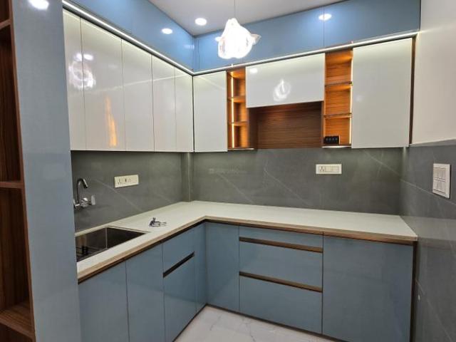 2 BHK Independent Builder Floor in Dwarka Mor for rent New Delhi. The reference number is 12062753