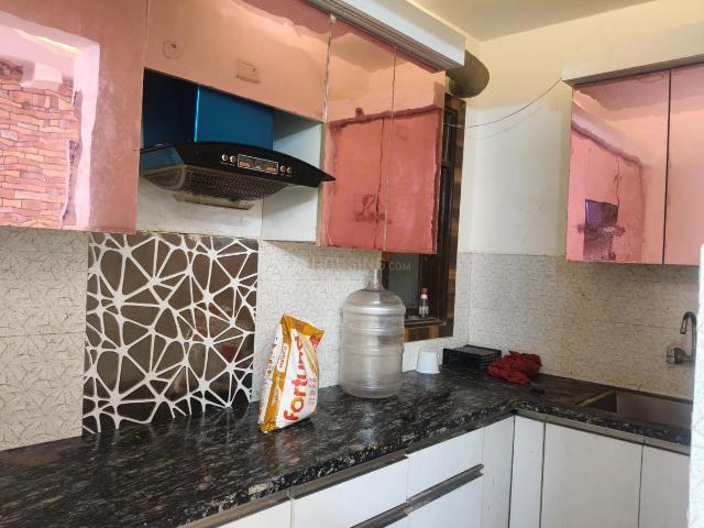 2 BHK Independent Builder Floor in Dwarka Mor for rent New Delhi. The reference number is 20046979