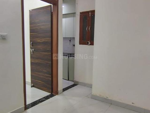 2 BHK Independent Builder Floor in Dwarka Mor for rent New Delhi. The reference number is 20078410