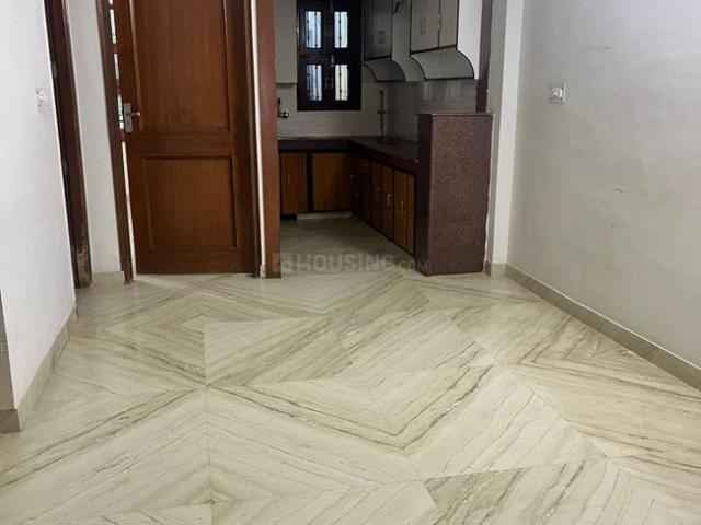 2 BHK Independent Builder Floor in Dwarka Mor for rent New Delhi. The reference number is 20103514