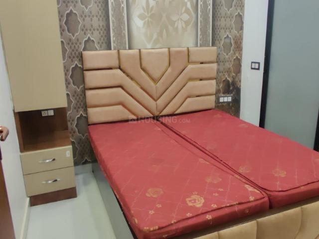 2 BHK Independent Builder Floor in Dwarka Mor for rent New Delhi. The reference number is 20113407
